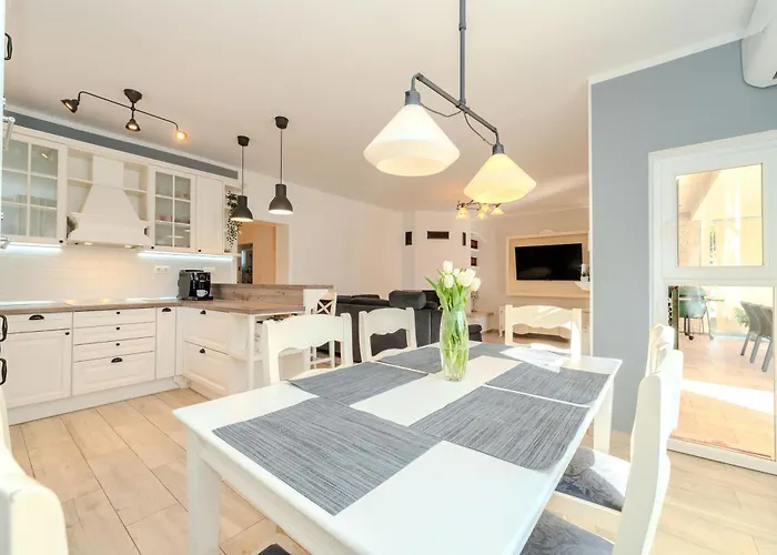 Danica * Привлака